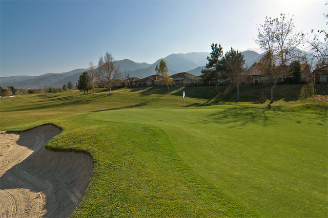 hidden valley golf course corona california